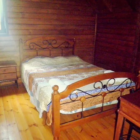 בקתה Timber Log House *