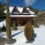 Timber Log House * Agros