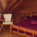 Timber Log House Chalet