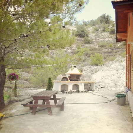 Alpesi faház Timber Log House