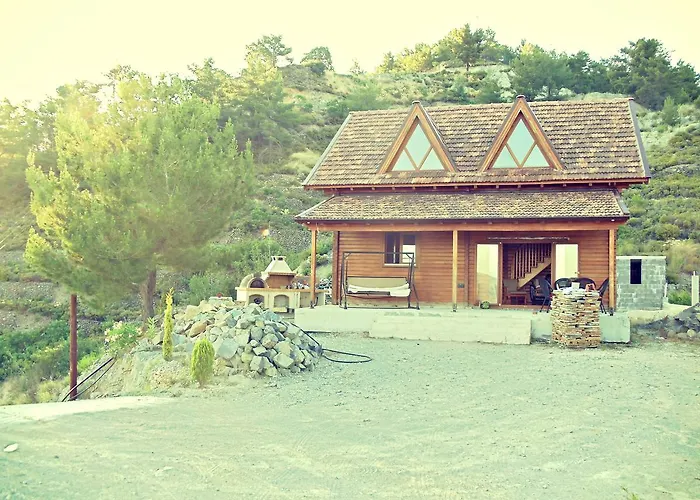 Alpstuga Timber Log House Agros