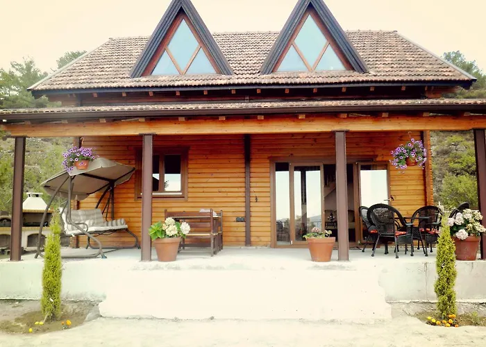 Timber Log House * Agros